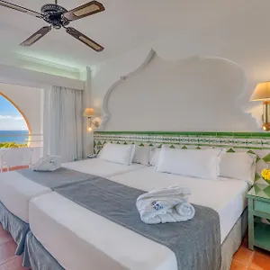 4* Hotel Playacalida